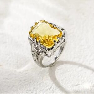 Yellow Crystal Rhinestone Ring